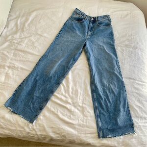 Classic Low Rise Denim Light Wash
